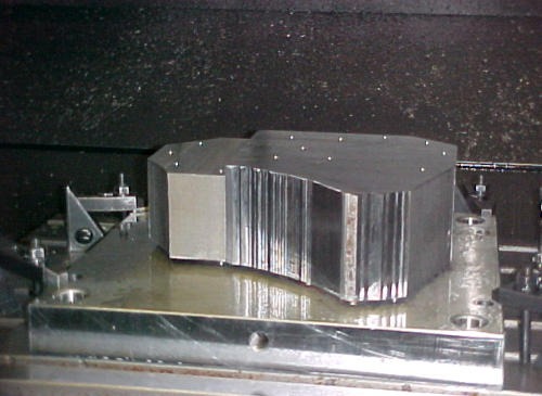 Finished two-cavity closure mold