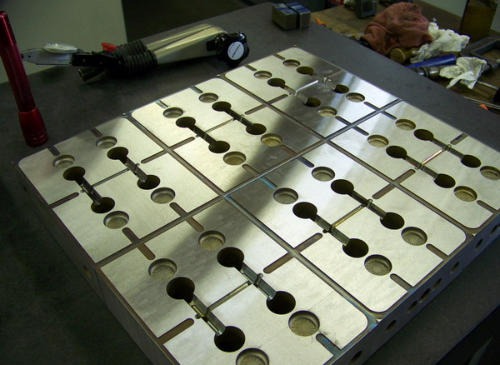 Core plate with twelve flip cap cores